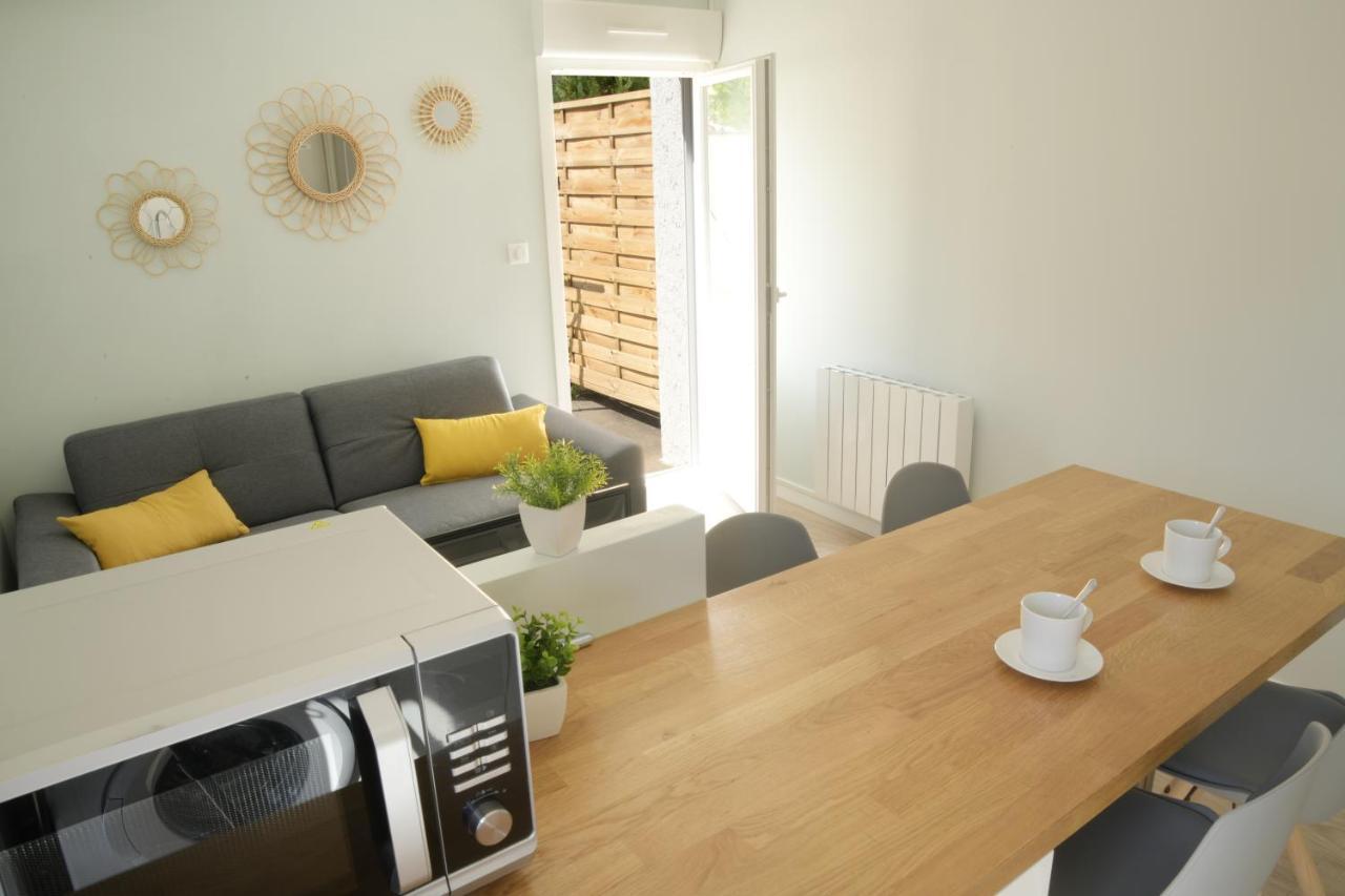 T2 - 28M2 Avec Cour Et Stationnement, Wifi Et Linge Fournis Daire Angoulême Dış mekan fotoğraf