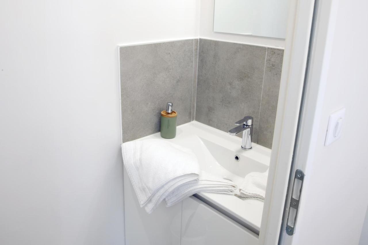 T2 - 28M2 Avec Cour Et Stationnement, Wifi Et Linge Fournis Daire Angoulême Dış mekan fotoğraf